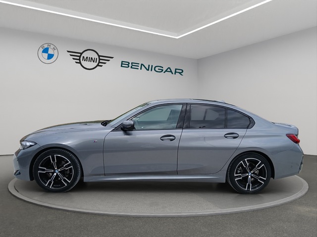 BMW Serie 3 318d color Gris. Año 2024. 110KW(150CV). Diésel. En concesionario GANDIA Automoviles Fersan, S.A. de Valencia
