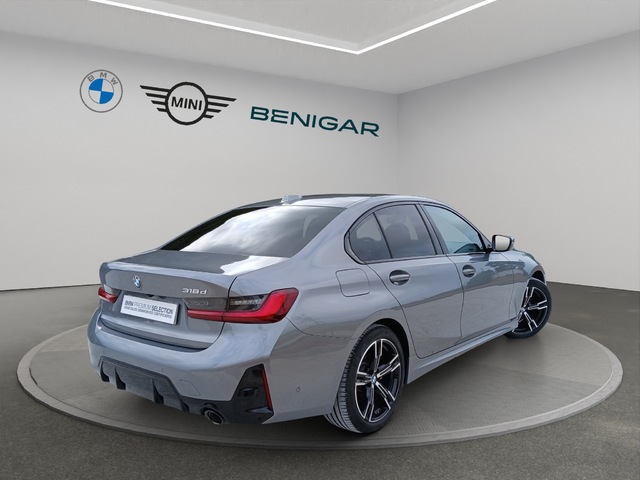 BMW Serie 3 318d color Gris. Año 2024. 110KW(150CV). Diésel. En concesionario GANDIA Automoviles Fersan, S.A. de Valencia