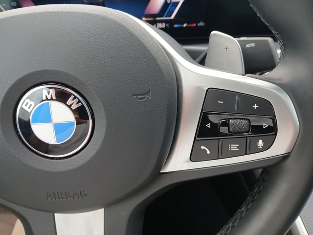 BMW Serie 3 318d color Gris. Año 2024. 110KW(150CV). Diésel. En concesionario GANDIA Automoviles Fersan, S.A. de Valencia