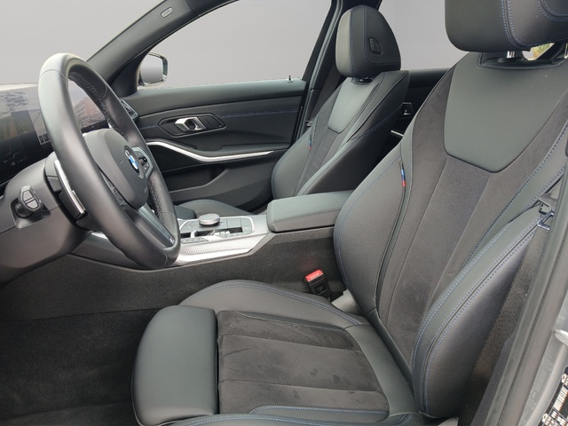 BMW Serie 3 318d color Gris. Año 2024. 110KW(150CV). Diésel. En concesionario GANDIA Automoviles Fersan, S.A. de Valencia