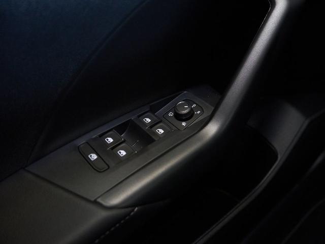 Volkswagen T-Cross R-Line 1.0 TSI 85 kW (116 CV) DSG