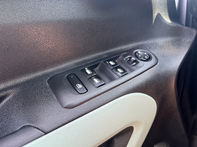 Citroen Berlingo BlueHDi 100 S&S Talla M Shine 75 kW (102 CV)