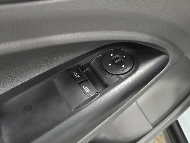 Ford Transit Connect Furgon 1.5 TDCi Trend 210 L2 74 kW (100 CV)