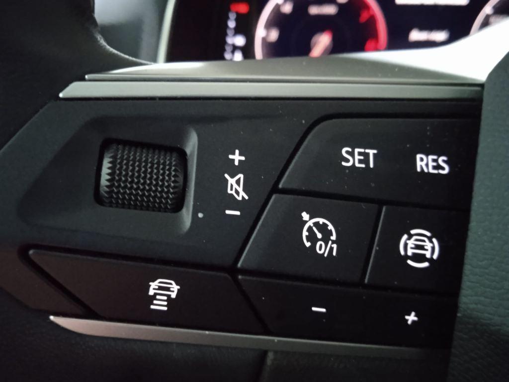 1.0 TSI Style XM 81 kW (110 CV)