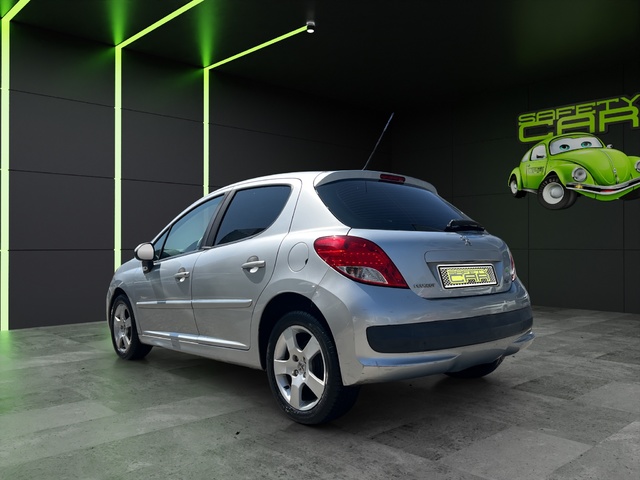 Peugeot 207 1.6 HDI Active FAP 68 kW (92 CV)