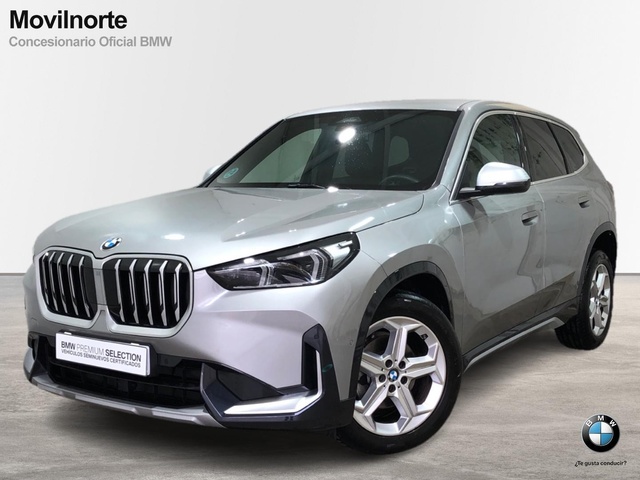 BMW X1 sDrive18d color Gris Plata. Año 2024. 110KW(150CV). Diésel. En concesionario Movilnorte El Plantio de Madrid