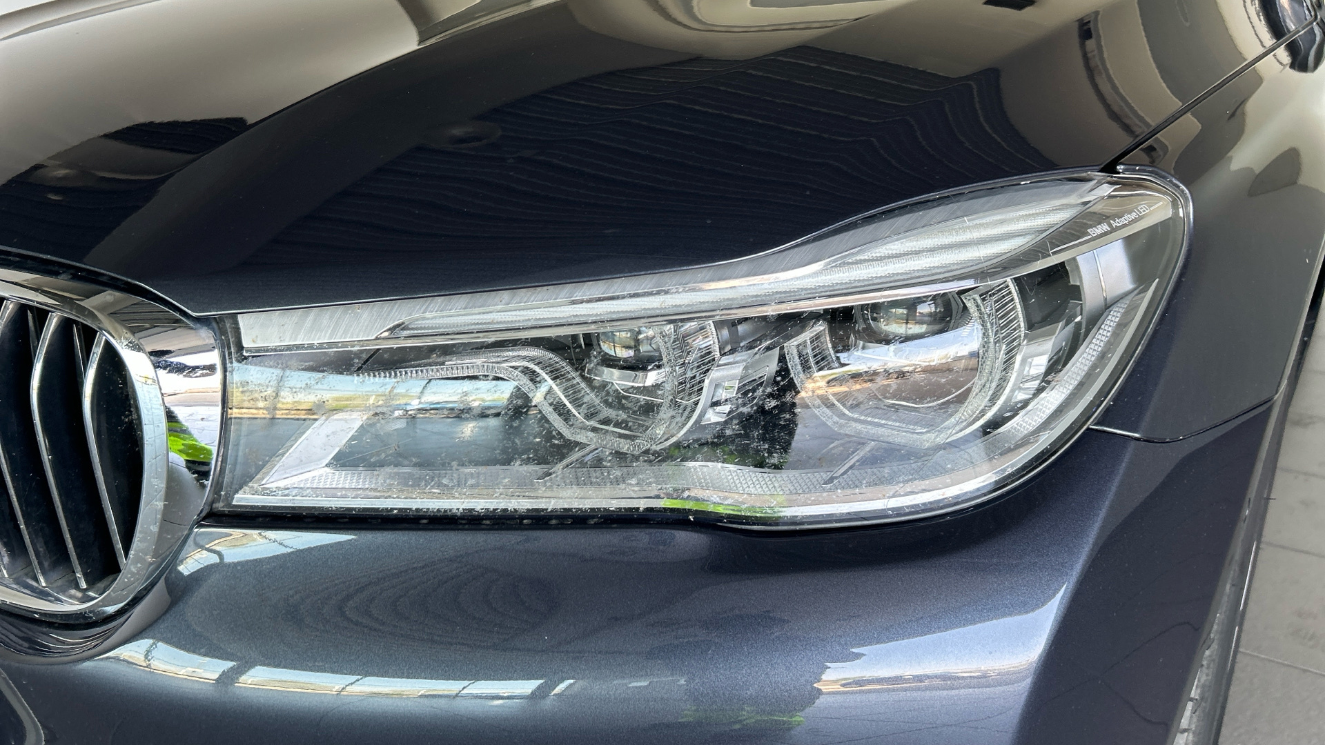 BMW Serie 7 750i color Gris. Año 2018. 330KW(450CV). Gasolina. En concesionario BYmyCAR Madrid - Algete de Madrid