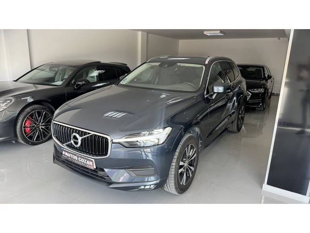 Volvo XC60 B4 D Momentum Pro Auto 145 kW (197 CV)