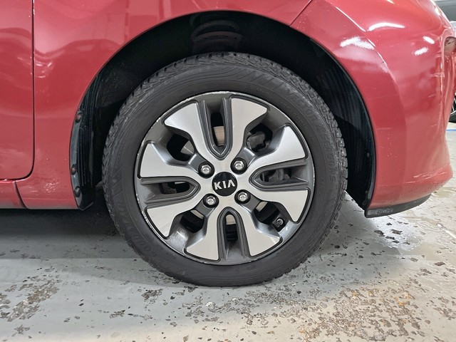 Kia Picanto 1.0  CVVT Tech 49 kW (66 CV)