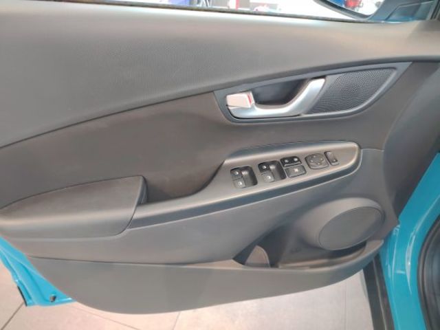 Hyundai Kona 1.6 GDI HEV Maxx DCT 104 kW (141 CV)