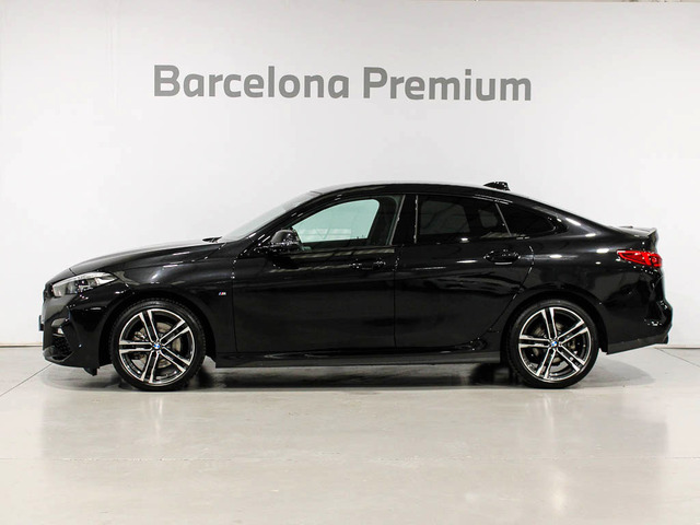 BMW Serie 2 218d Gran Coupe color Negro. Año 2021. 110KW(150CV). Diésel. En concesionario Barcelona Premium -- GRAN VIA de Barcelona