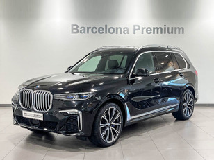 Fotos de BMW X7 xDrive40i color Negro. Año 2020. 250KW(340CV). Gasolina. En concesionario Barcelona Premium -- GRAN VIA de Barcelona