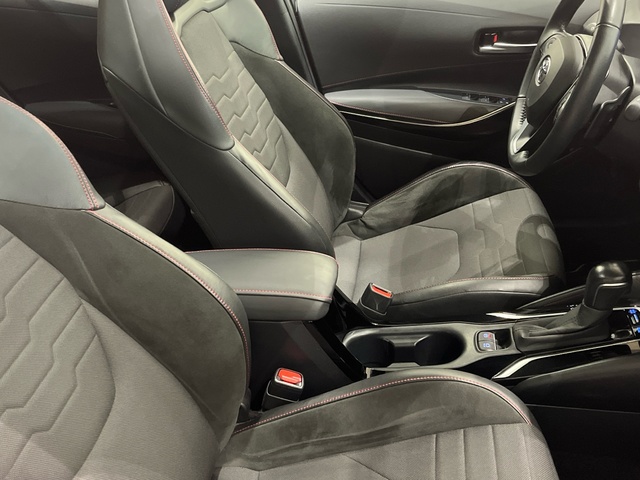 Toyota Corolla 180H Advance E-CVT 132 kW (180 CV)