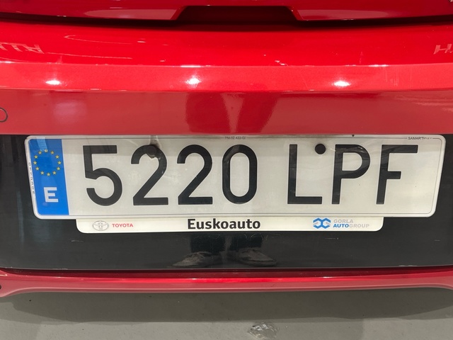 Toyota Corolla 180H Advance E-CVT 132 kW (180 CV)