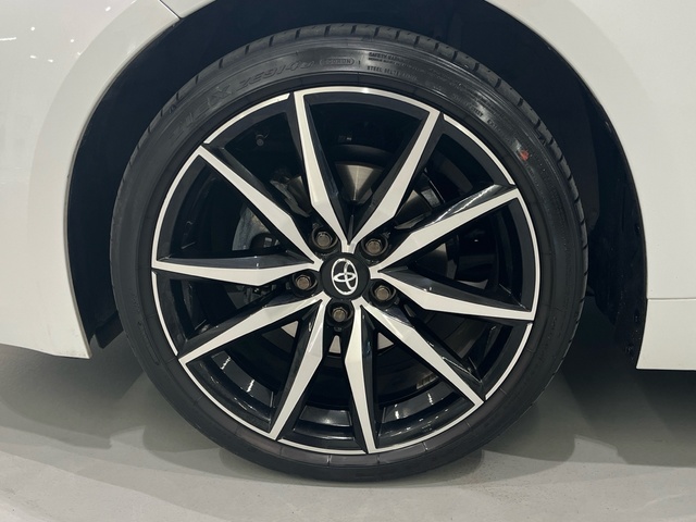 Toyota Corolla 140H GR-Sport 103 kW (140 CV)