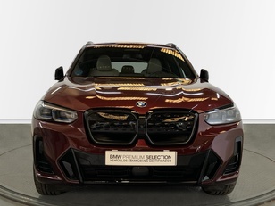 Fotos de BMW iX3 M Sport color Rojo. Año 2022. 210KW(286CV). Eléctrico. En concesionario Proa Premium Palma de Baleares