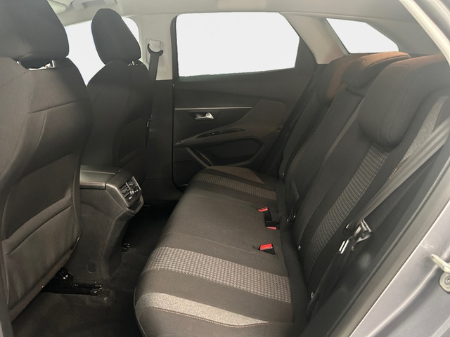 Peugeot 3008 BlueHDI 130 S&S Active 96 kW (130 CV)