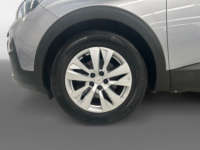 Peugeot 3008 BlueHDI 130 S&S Active 96 kW (130 CV)