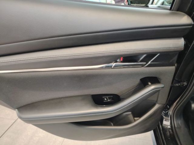Mazda Mazda 3 2.0 Skyactiv-G Evolution 89 kW (122 CV)