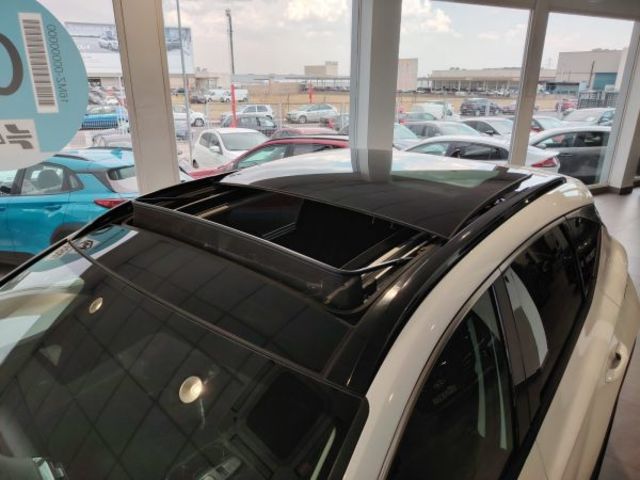 Hyundai Tucson 1.6 TGDI HEV Tecno Sky Auto 169 kW (230 CV)
