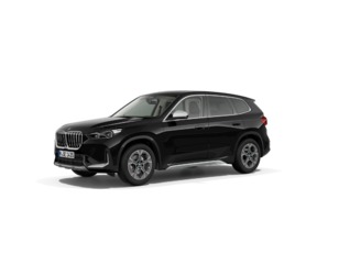 Fotos de BMW X1 sDrive18d color Negro. Año 2022. 110KW(150CV). Diésel. En concesionario Movilnorte El Plantio de Madrid