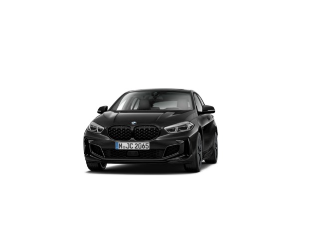 BMW Serie 1 M135i color Negro. Año 2022. 225KW(306CV). Gasolina. En concesionario Movilnorte El Plantio de Madrid
