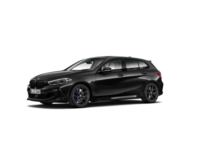 BMW Serie 1 M135i color Negro. Año 2022. 225KW(306CV). Gasolina. En concesionario Movilnorte El Plantio de Madrid
