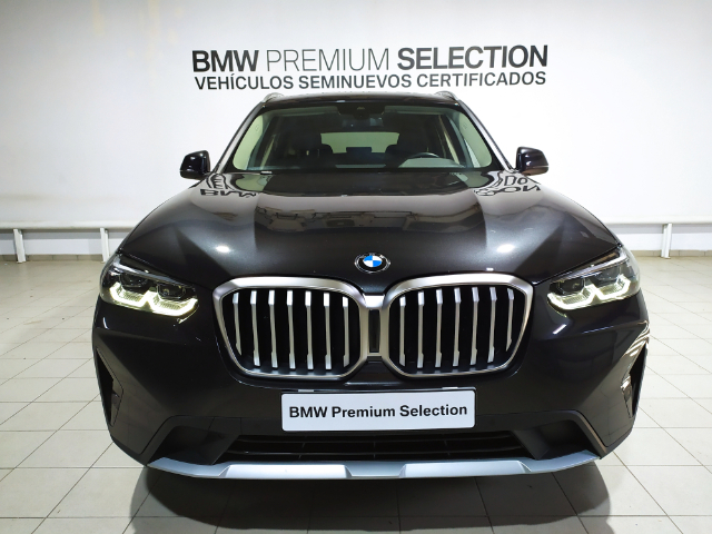 BMW X3 xDrive20d color Gris. Año 2024. 140KW(190CV). Diésel. En concesionario Hispamovil Elche de Alicante