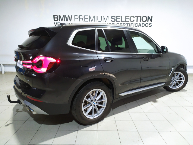 BMW X3 xDrive20d color Gris. Año 2024. 140KW(190CV). Diésel. En concesionario Hispamovil Elche de Alicante