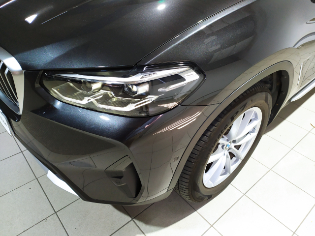 BMW X3 xDrive20d color Gris. Año 2024. 140KW(190CV). Diésel. En concesionario Hispamovil Elche de Alicante