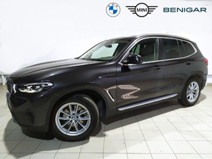 Fotos de BMW X3 xDrive20d color Gris. Año 2024. 140KW(190CV). Diésel. En concesionario Hispamovil Elche de Alicante
