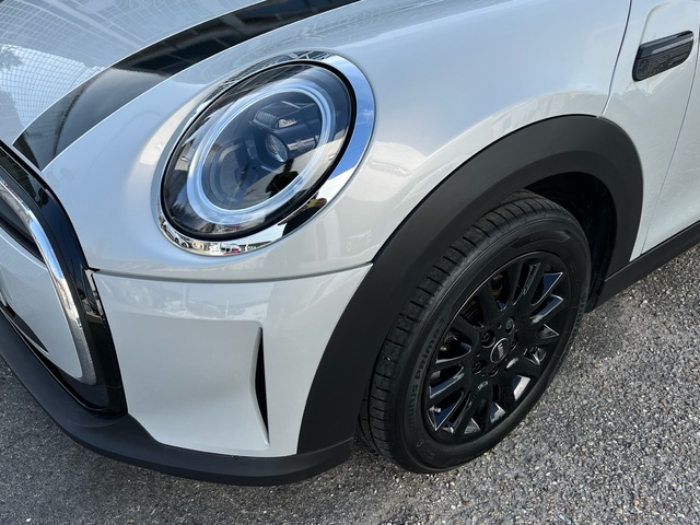 fotoG 5 del MINI MINI 5 Puertas Cooper 100 kW (136 CV) 136cv Gasolina del 2022 en Pontevedra