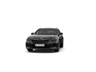 Fotos de BMW Serie 5 520d Touring color Negro. Año 2024. 145KW(197CV). Híbrido Electro/Diesel. En concesionario Oliva Motor Tarragona de Tarragona