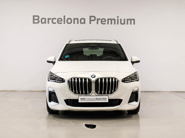 BMW Serie 2 218d Active Tourer color Blanco. Año 2024. 110KW(150CV). Diésel. En concesionario Barcelona Premium -- GRAN VIA de Barcelona