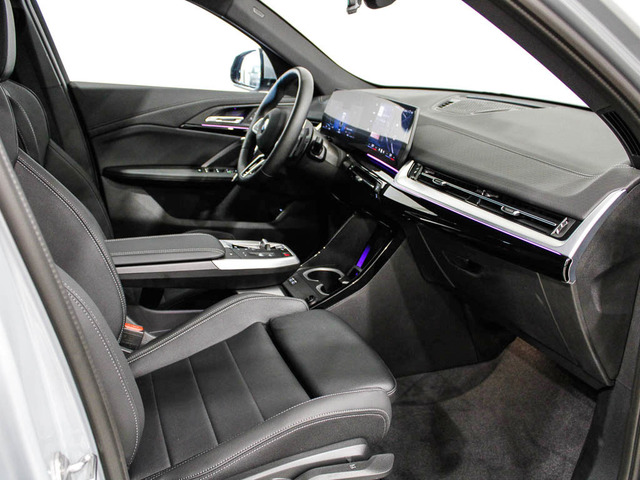 BMW X2 sDrive18d color Gris. Año 2024. 110KW(150CV). Diésel. En concesionario Barcelona Premium -- GRAN VIA de Barcelona