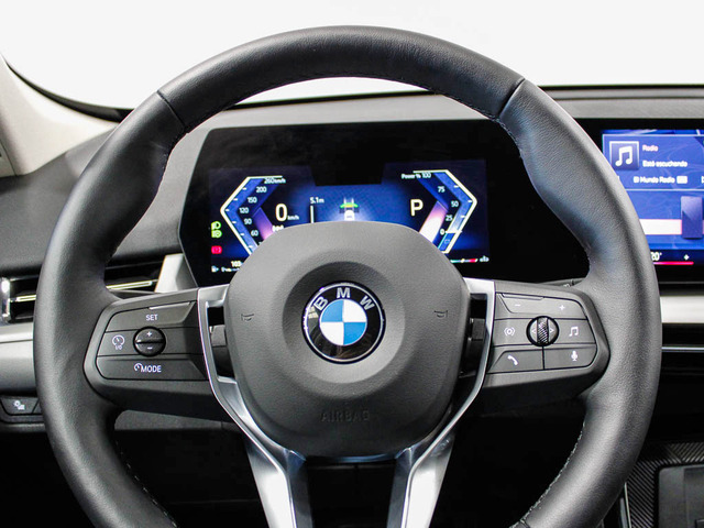 BMW X1 sDrive18d color Blanco. Año 2024. 110KW(150CV). Diésel. En concesionario Barcelona Premium -- GRAN VIA de Barcelona