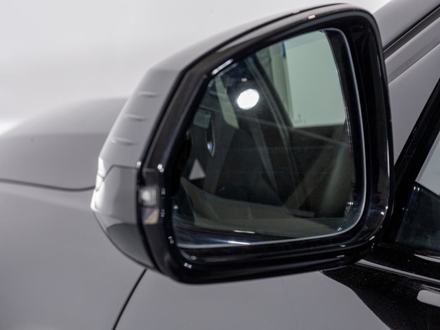 BMW Serie 1 120d color Negro. Año 2025. 120KW(163CV). Diésel. En concesionario Oliva Motor Girona de Girona