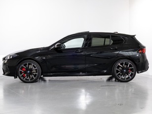 Fotos de BMW Serie 1 120d color Negro. Año 2025. 120KW(163CV). Diésel. En concesionario Oliva Motor Girona de Girona