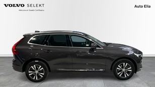 Volvo XC60 T6 Recharge Core AWD Auto 257 kW (350 CV) - 4 Volvo XC60 T6 Ocasión 257 KW (350CV) - 4