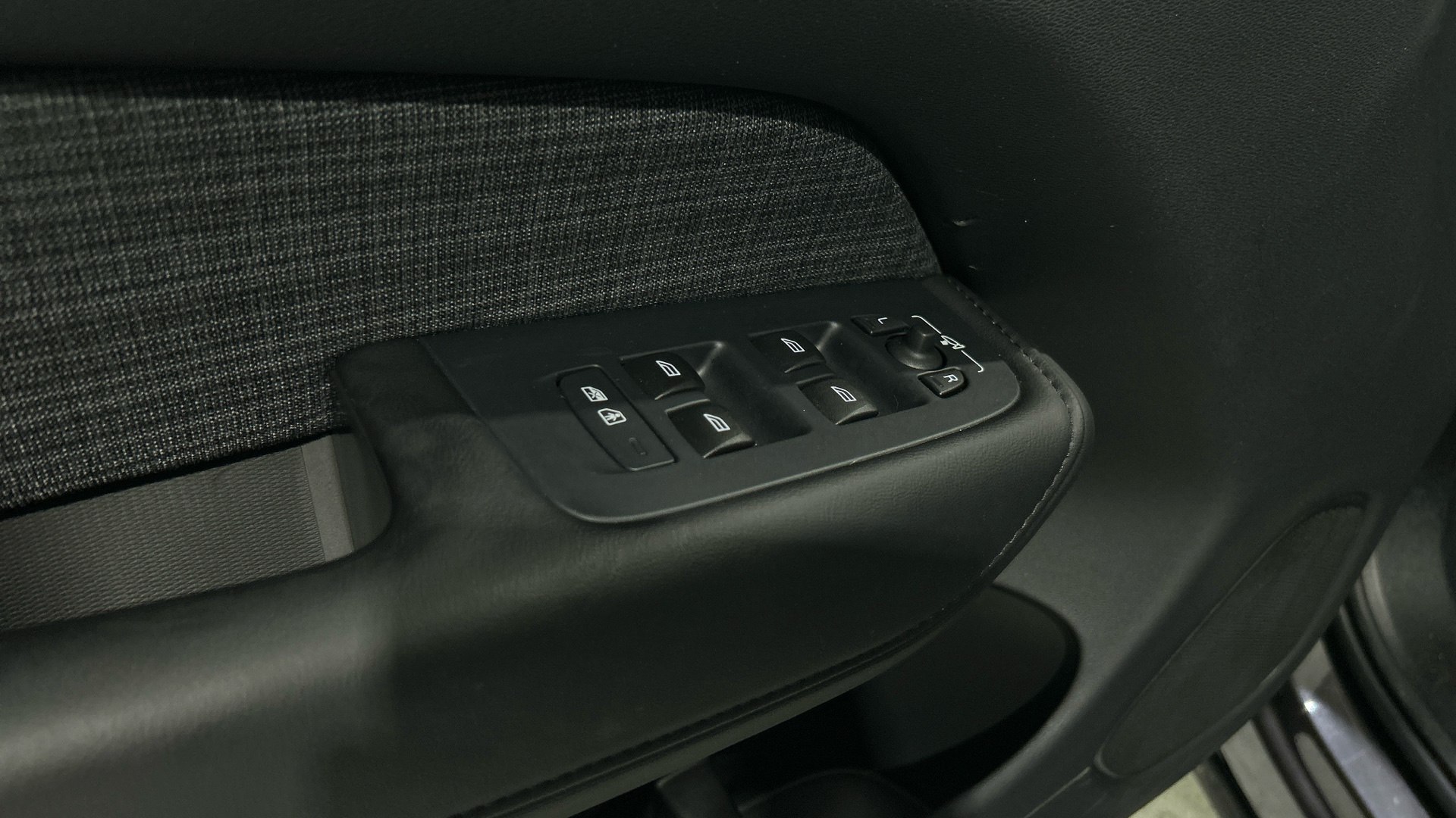 Volvo XC60 segunda mano 76346849 - 42