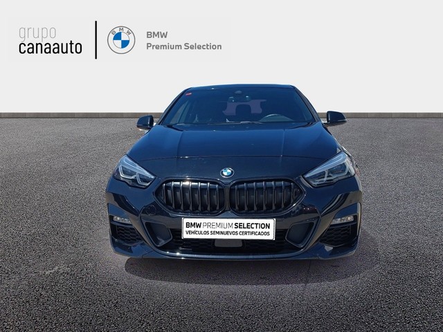 BMW Serie 2 218d Gran Coupe color Negro. Año 2021. 110KW(150CV). Diésel. En concesionario TACO de Sta. C. Tenerife