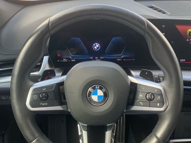 BMW X1 sDrive18d color Blanco. Año 2024. 110KW(150CV). Diésel. En concesionario Celtamotor Pontevedra de Pontevedra