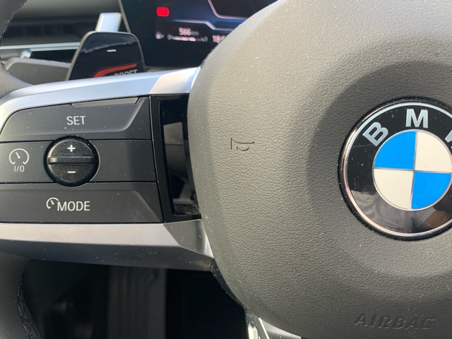BMW X1 sDrive18d color Blanco. Año 2024. 110KW(150CV). Diésel. En concesionario Celtamotor Pontevedra de Pontevedra