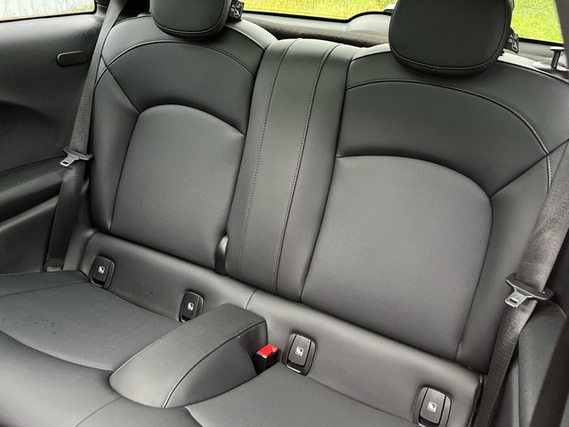 fotoG 8 del MINI MINI Cooper SE 135 kW (184 CV) 184cv Eléctrico del 2022 en Pontevedra