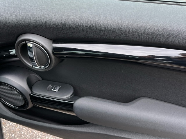 fotoG 26 del MINI MINI Cooper SE 135 kW (184 CV) 184cv Eléctrico del 2022 en Pontevedra