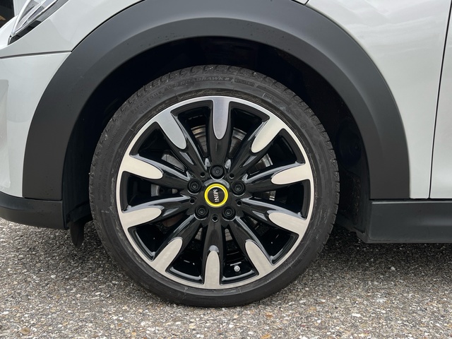 fotoG 30 del MINI MINI Cooper SE 135 kW (184 CV) 184cv Eléctrico del 2022 en Pontevedra