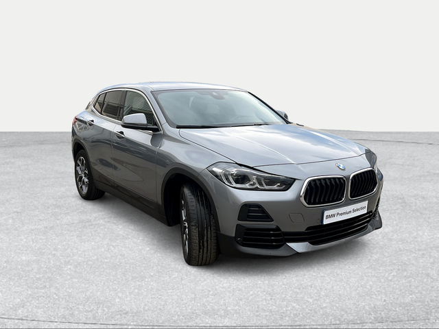 BMW X2 sDrive18d color Gris. Año 2022. 110KW(150CV). Diésel. En concesionario Ilbira Motor | Granada de Granada
