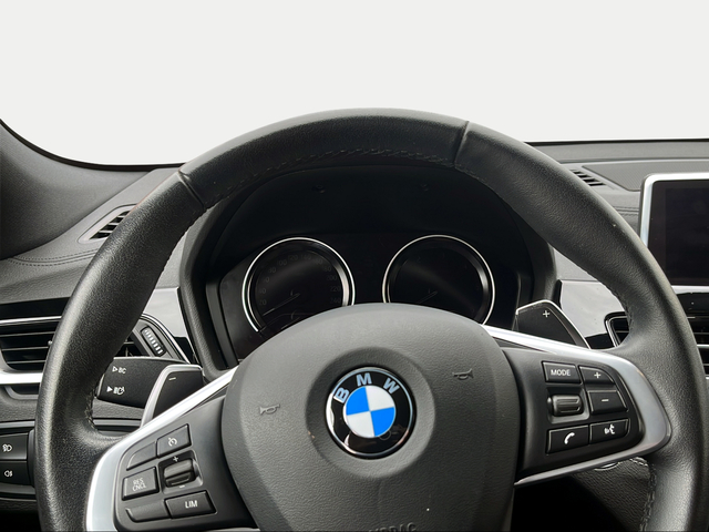 BMW X2 sDrive18d color Gris. Año 2022. 110KW(150CV). Diésel. En concesionario Ilbira Motor | Granada de Granada