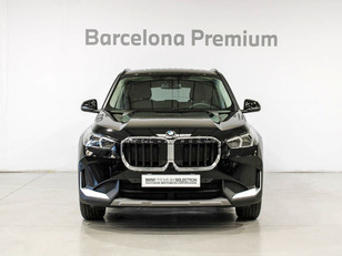 Fotos de BMW X1 sDrive18d color Negro. Año 2024. 110KW(150CV). Diésel. En concesionario Barcelona Premium -- GRAN VIA de Barcelona