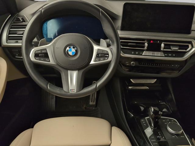 BMW X3 xDrive20d color Gris. Año 2024. 140KW(190CV). Diésel. En concesionario Automotor Premium Viso - Málaga de Málaga